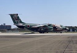 入間基地　航空祭　ブルーインパルス　航空自衛隊　C-1