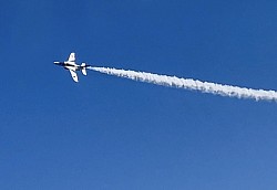 入間基地　航空祭　ブルーインパルス　T-4　自衛隊　航空自衛隊　BLUE INPULSE