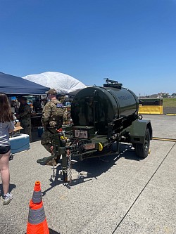 横田基地　日米友好祭　アメリカ　空軍　自衛隊　飛行機　戦闘機