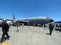 KC-135