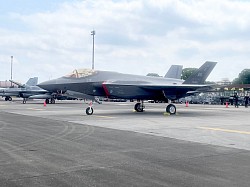 F-35A 19-5482 354FW